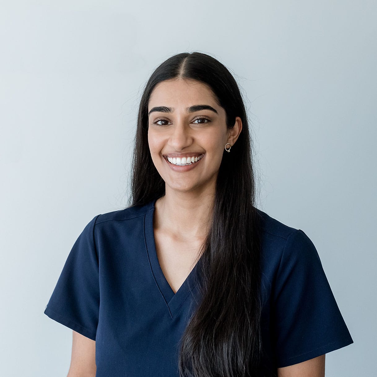 Dr Simran Bansal dentist